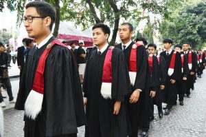 20170205110730pwj1qjC พิธีประสาทปริญญา คณะเทคโนโลยีสารสนเทศ ประจำปีการศึกษา 2558