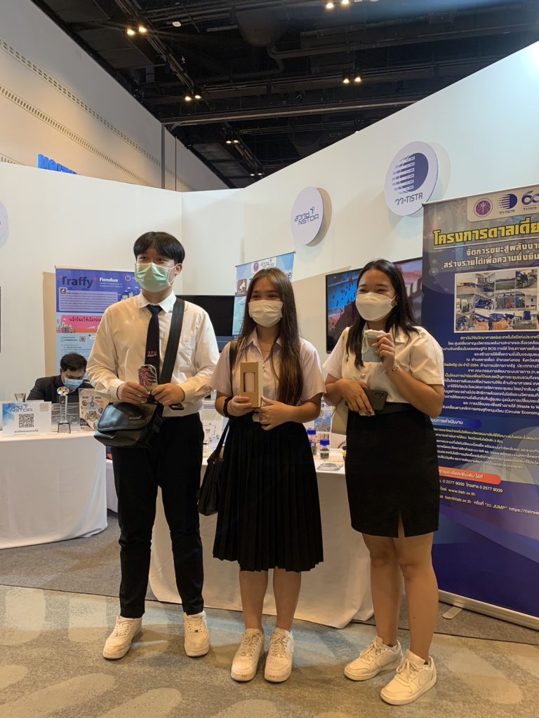 S 8511507 0 Dek IT SPU invades the biggest Thai innovation and startup networking event