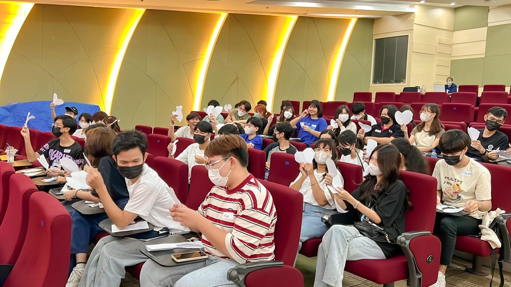 3 0 IT-Engineering, Design Thinking Leadership Camp: Micro Influencer