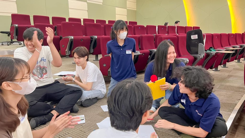 6 0 IT-Engineering, Design Thinking Leadership Camp: Micro Influencer