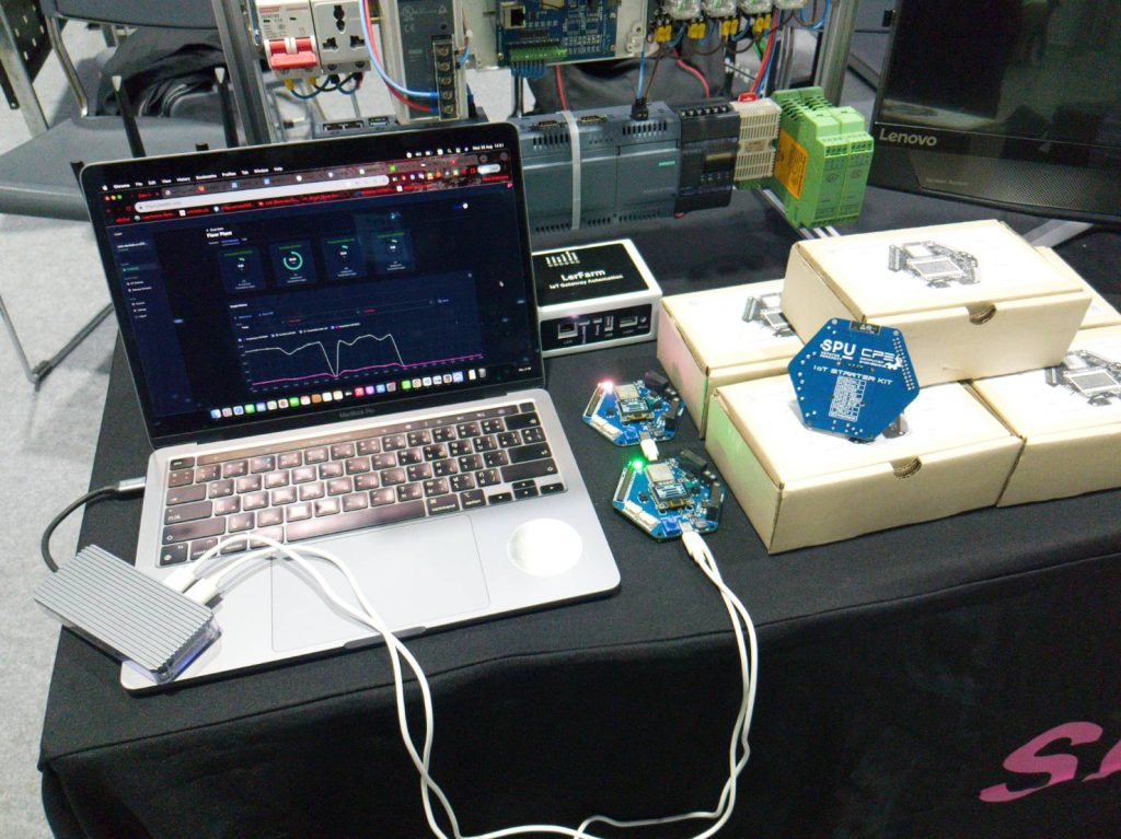 150244 0 IT SPU invades Edtex (Thailand's Education Technology Expo) to showcase its work