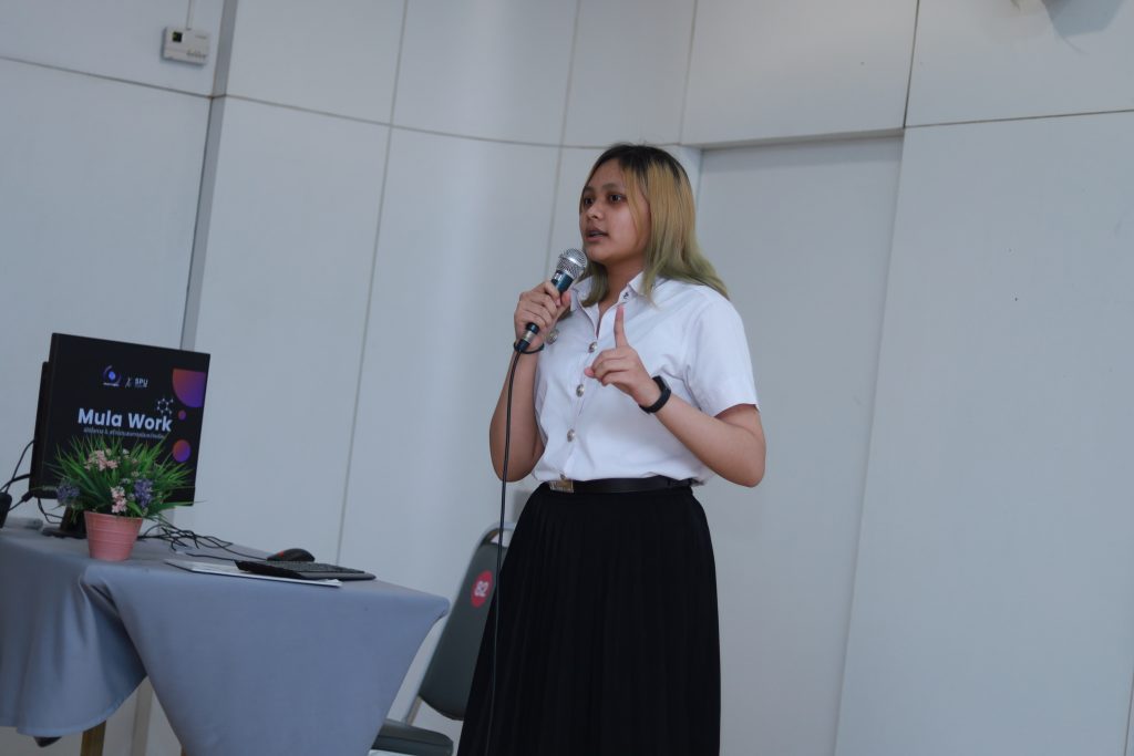 IMG 3467 "CSI START UP" รอบ Project Proposal Presentation