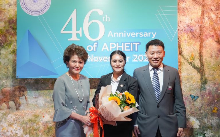 นักศึกษา Ph.D.IT เข้ารับรางวัล จาก สสอท. ปี66
