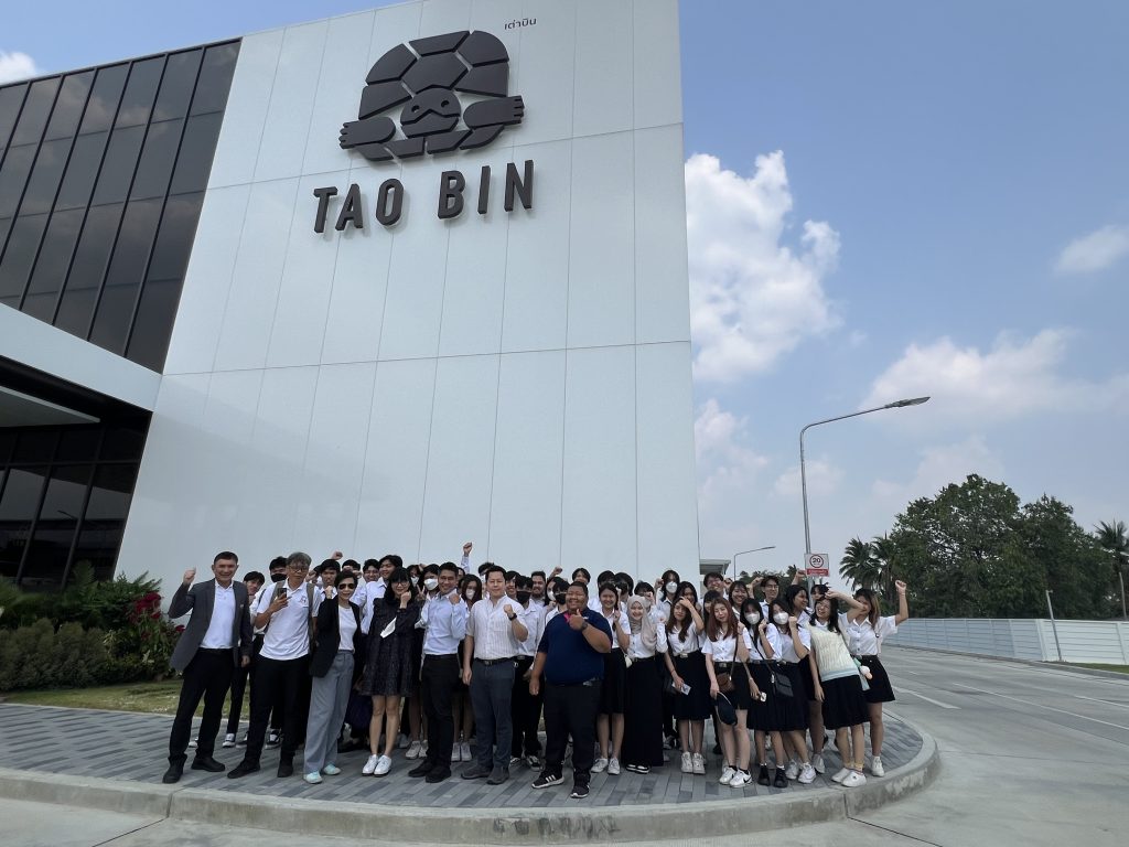 IMG 0360 Dek IT SPU 入侵 Flying Tao，这是一家由泰国人打造的自动化咖啡馆