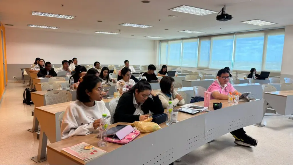 797339004 1406489047505423 8174356109458642980 n เก็บตกบรรยากาศการเรียนสุดเข้มข้นในรายวิชา LLM61867 กฎหมายปกครองชั้นสูง