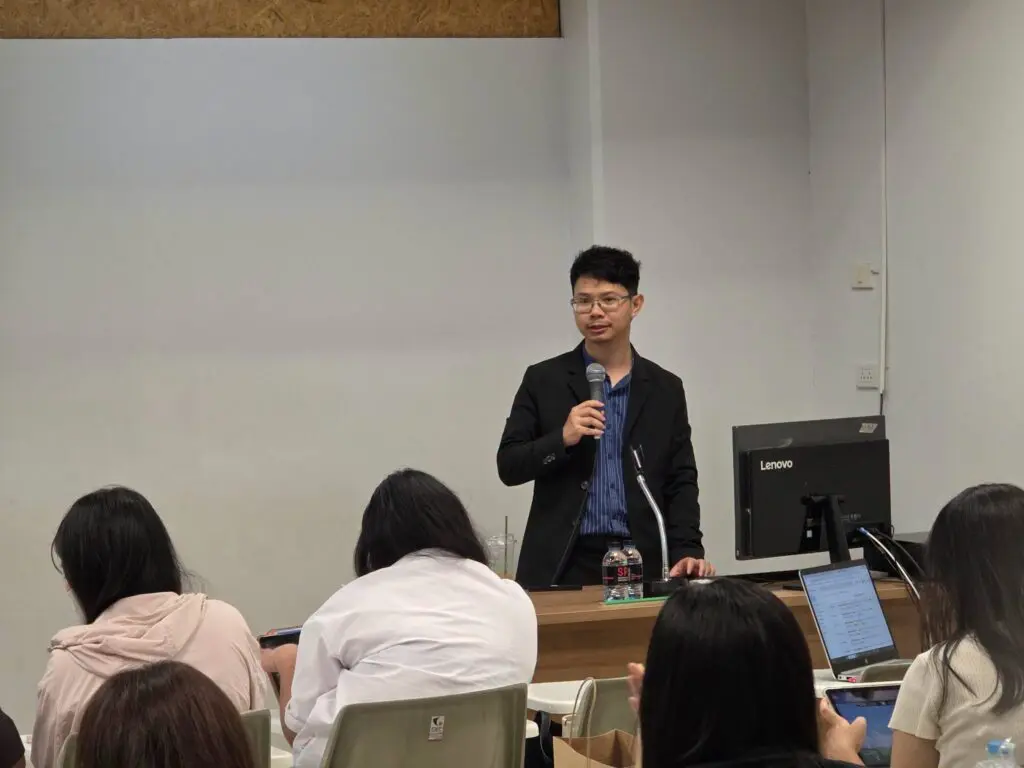 819470896 1132892689421824 302282831031882823 n AI Governance For Student | เตรียมพร้อมก่อนออกสู่โลกการทำงานจริง