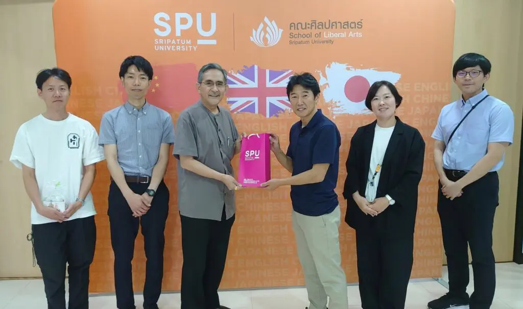 คณะศิลปศาสตร์ SPU ให้การต้อนรับคณะผู้บริหารสมาคมการท่องเที่ยวและผลิตภัณฑ์ชุมชนจังหวัดชิบะ ประเทศญี่ปุ่น 23 3