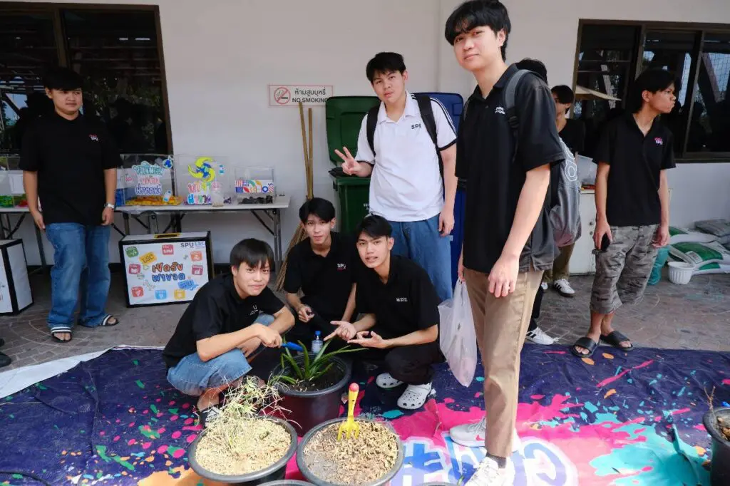 SPU ชวน DekLAS เปลี่ยนพื้นที่ว่างให้เป็นพื้นที่สีเขียว ขับเคลื่อน SDG 13 รับมือการเปลี่ยนแปลงสภาพภูมิอากาศ 17