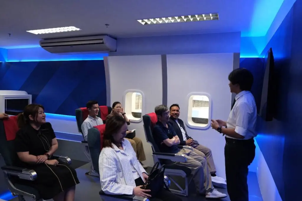คณาจารย์ SPU อัปสกิลเทคโนโลยีท่าอากาศยานสมัยใหม่ เรียนรู้ระบบจริงจาก SKY พร้อมต่อยอดองค์ความรู้สู่นักศึกษา 9