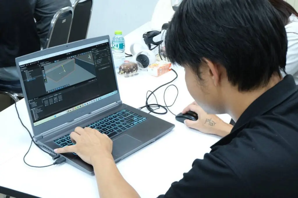 EP.1 ปล่อยของ! DekLAS ลุยสนามจริง เรียนรู้เทคโนโลยีและนวัตกรรม พลิกโฉมโลกโลจิสติกส์ 16