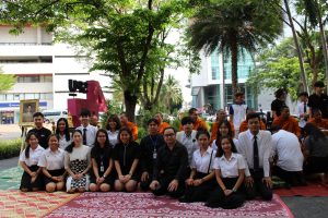 พิธีทำบุญตักบาตรเพื่อถวายเป็นพระราชกุศลฯ 4