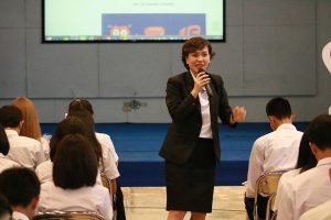 พิธีปฐมนิเทศนักศึกษาใหม่ LSC62 9