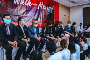 WALK WITH ME เราจะเดินไปด้วยกัน 17