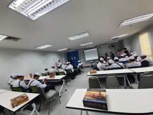 ร.ร.ท่าอิฐศึกษา Campus visit 10