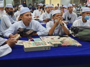 ร.ร.ท่าอิฐศึกษา Campus visit 15