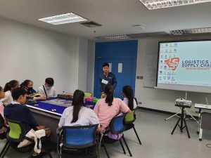 ร.ร. ลาดปลาเค้าพิทยาคม Campus visit 2
