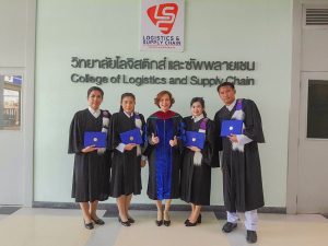 พิธีประสาทปริญญาบัตร ระดับบัณฑิตศีกษา 5