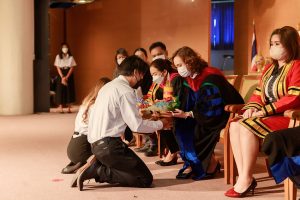 WALK WITH ME & พิธีไหว้ครู 17