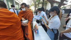 ร่วมทำบุญตักบาตร วันมาฆบูชา 7