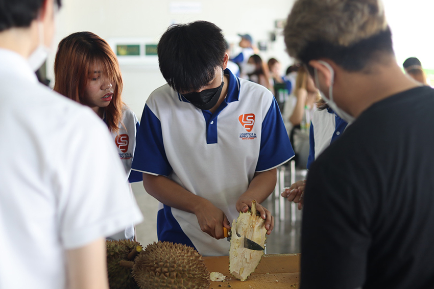 DekLogistics เปิดประสบการณ์เรียนรู้นอกห้องเรียน 8