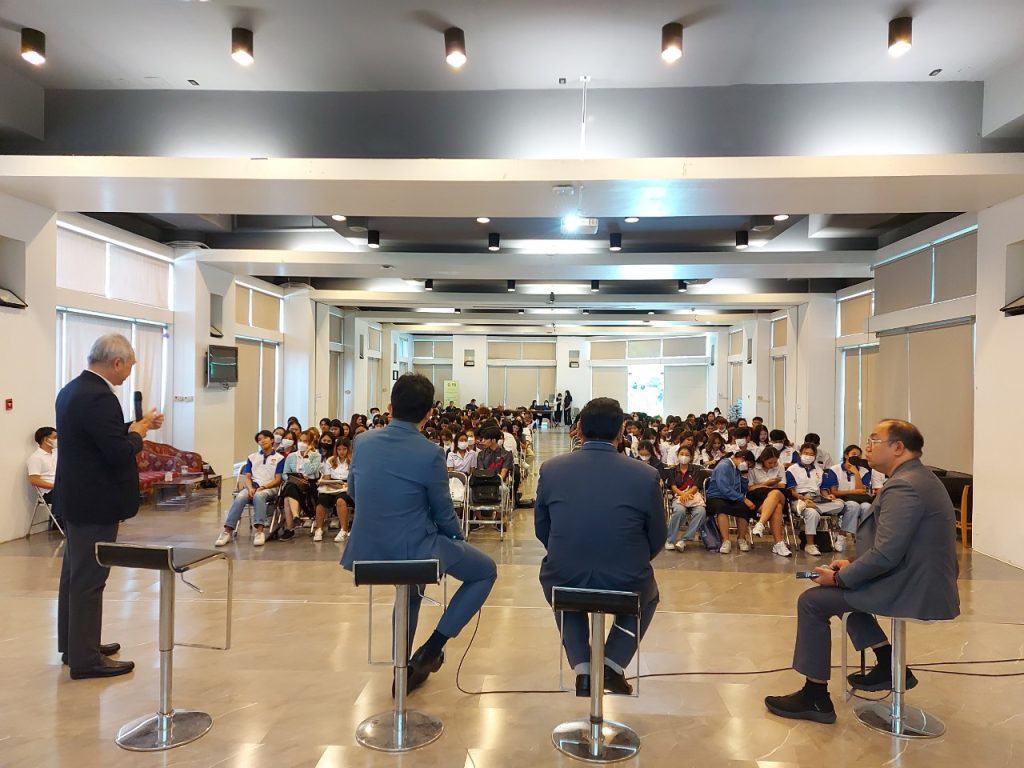 เริ่มแล้ว IM-EX Logistics รุ่นที่ 1 20