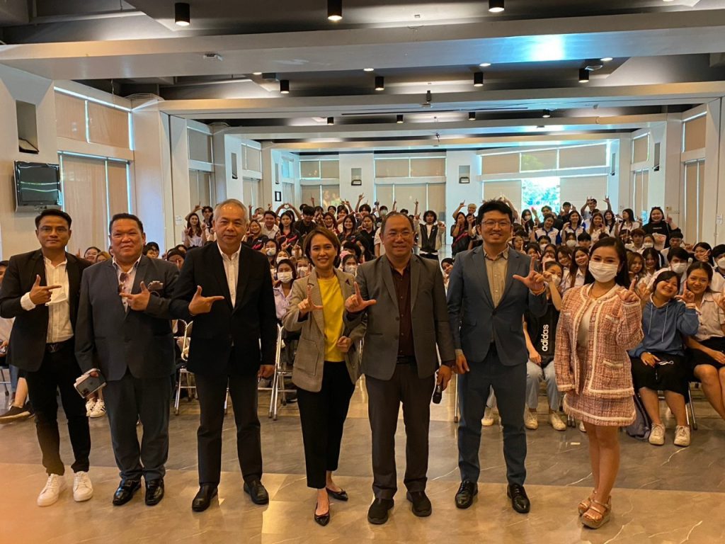 เริ่มแล้ว IM-EX Logistics รุ่นที่ 1 22