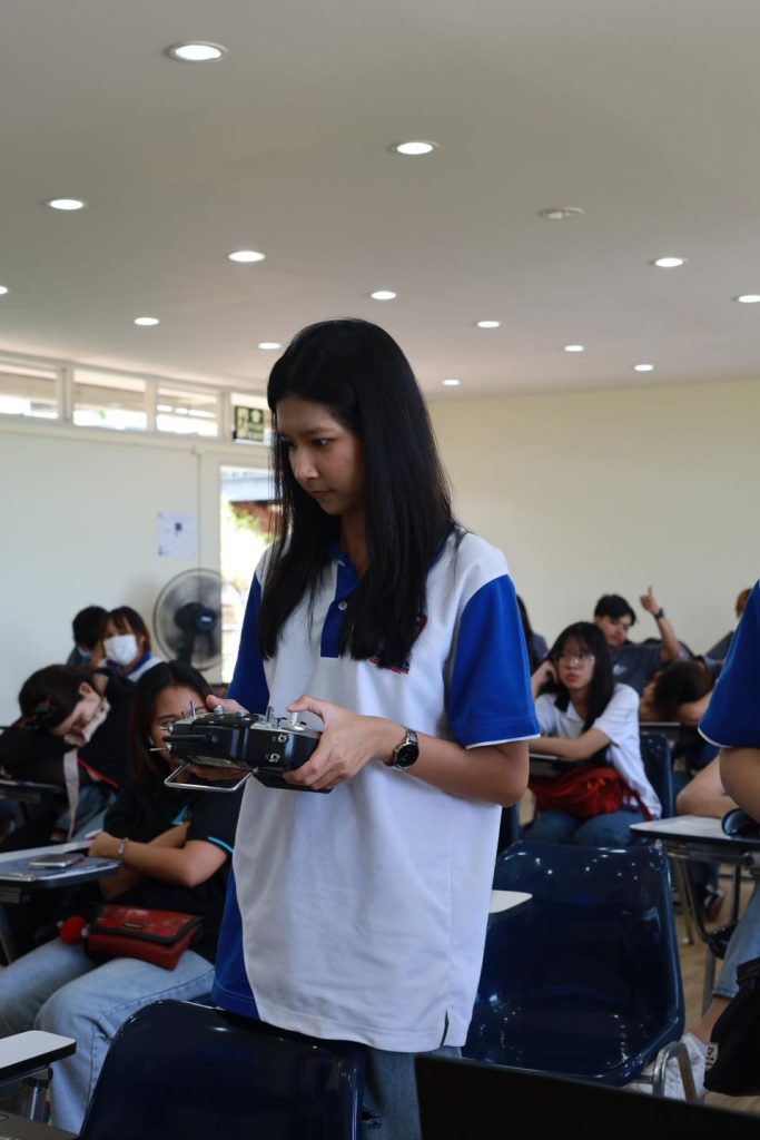 นักศึกษาบัณฑิตพันธุ์ใหม่ SPU ลุยสนามฝึกปฏิบัติภาคอากาศการบินอากาศยานไร้คนขับ 1