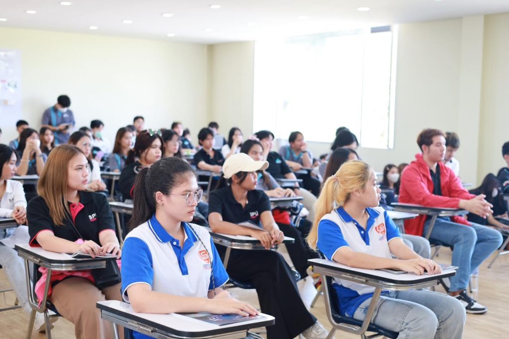 นักศึกษาบัณฑิตพันธุ์ใหม่ SPU ลุยสนามฝึกปฏิบัติภาคอากาศการบินอากาศยานไร้คนขับ 2