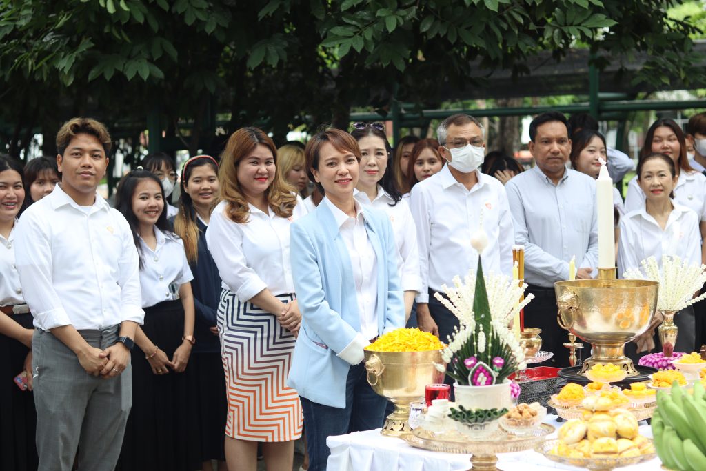 พิธีบวงสรวงศาลพระภูมิเจ้าที่ และศาลตา-ยาย ประจำมหาวิทยาลัย 10