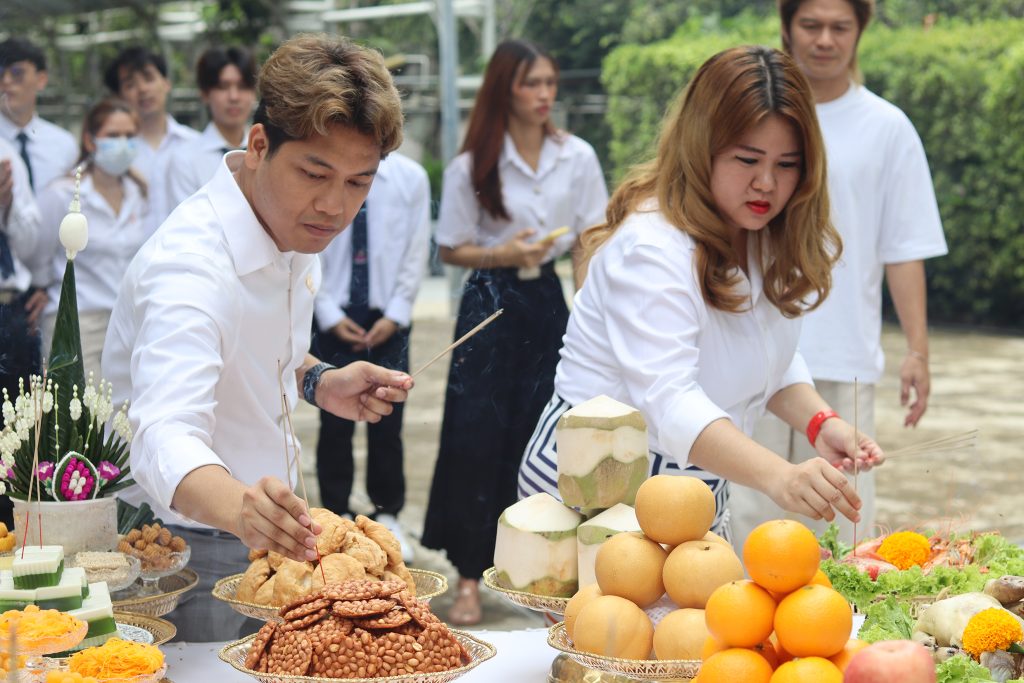 พิธีบวงสรวงศาลพระภูมิเจ้าที่ และศาลตา-ยาย ประจำมหาวิทยาลัย 20