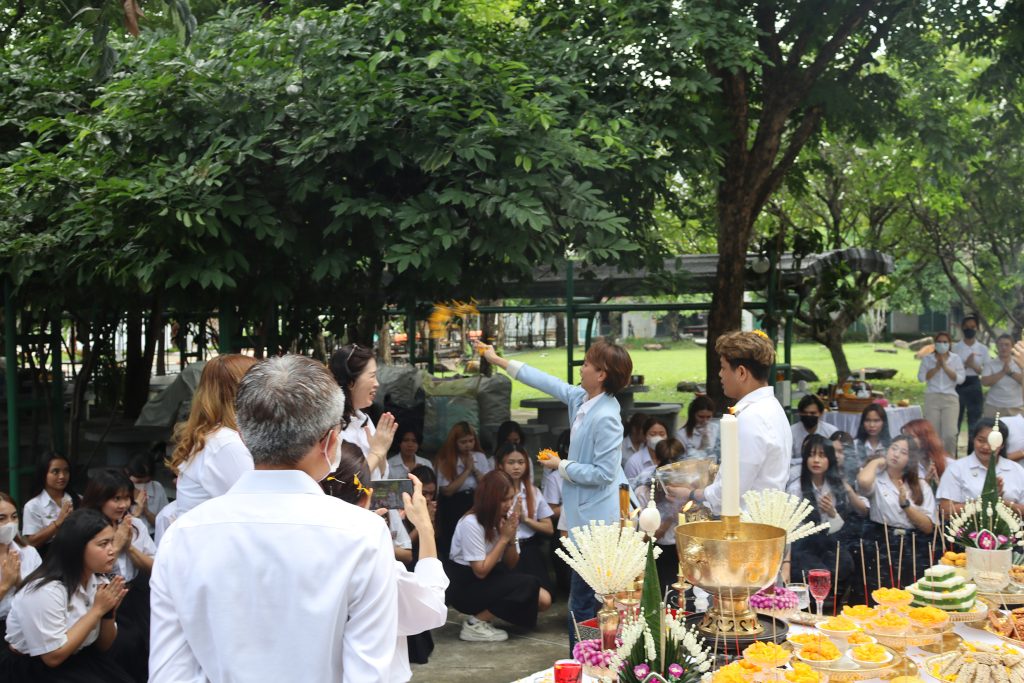 พิธีบวงสรวงศาลพระภูมิเจ้าที่ และศาลตา-ยาย ประจำมหาวิทยาลัย 29