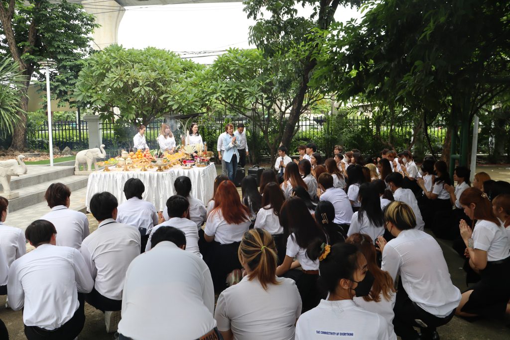 พิธีบวงสรวงศาลพระภูมิเจ้าที่ และศาลตา-ยาย ประจำมหาวิทยาลัย 30