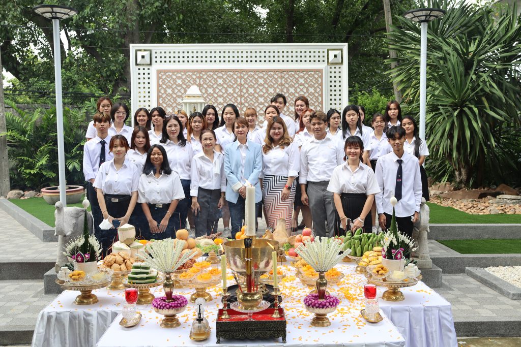 พิธีบวงสรวงศาลพระภูมิเจ้าที่ และศาลตา-ยาย ประจำมหาวิทยาลัย 36