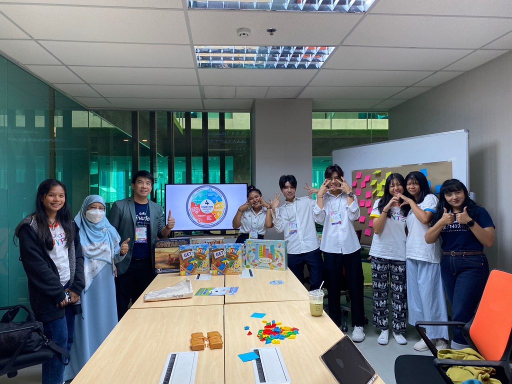 ร่วมปล่อยของ “STEAM4INNOVATOR’S DAY ปล่อยของ 9.9 ” 10
