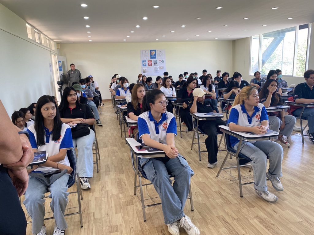 นักศึกษาบัณฑิตพันธุ์ใหม่ SPU ลุยสนามฝึกปฏิบัติภาคอากาศการบินอากาศยานไร้คนขับ 14