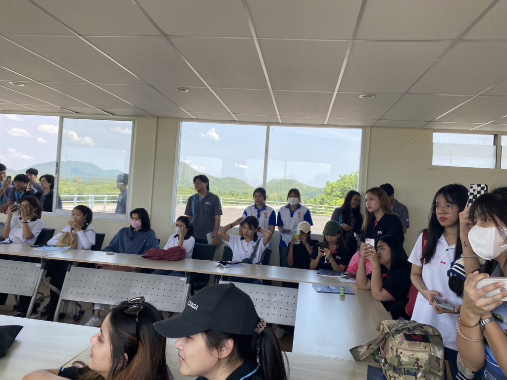 นักศึกษาบัณฑิตพันธุ์ใหม่ SPU ลุยสนามฝึกปฏิบัติภาคอากาศการบินอากาศยานไร้คนขับ 15