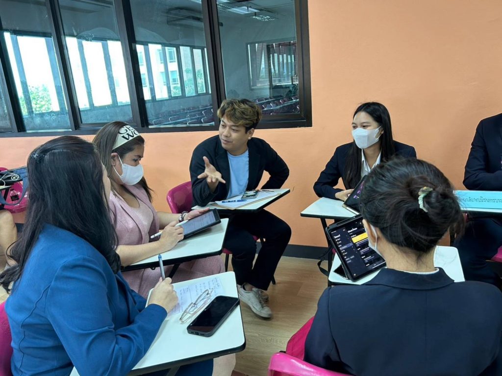 การประกวดแข่งขันนวัตกรรมทางธุรกิจ ในหัวข้อ “Smart City” _ Smart Innovation + Smart Logistics 21