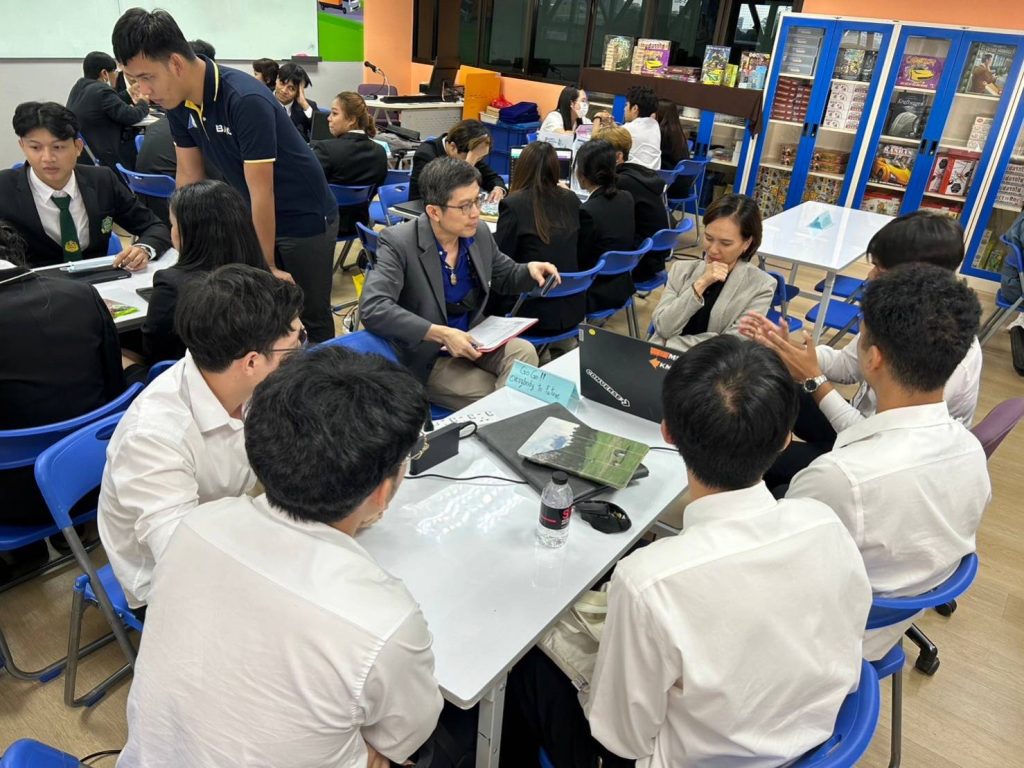 การประกวดแข่งขันนวัตกรรมทางธุรกิจ ในหัวข้อ “Smart City” _ Smart Innovation + Smart Logistics 26