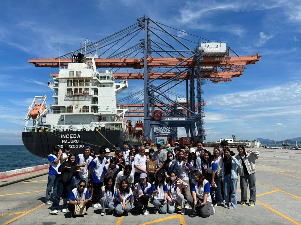 Dek Logistics เปิดประสบการณ์เรียนรู้นอกห้องเรียน @Chonburi 21