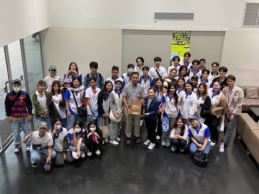 Dek Logistics เปิดประสบการณ์เรียนรู้นอกห้องเรียน @Chonburi 26