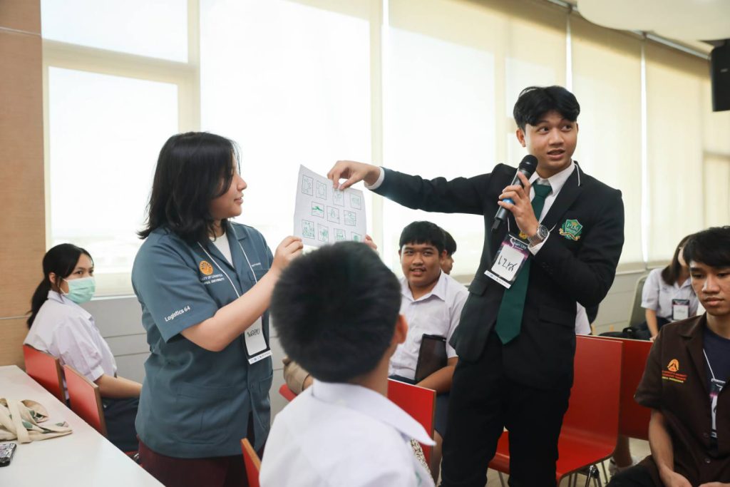การประกวดแข่งขันนวัตกรรมทางธุรกิจ ในหัวข้อ “Smart City” _ Smart Innovation + Smart Logistics 3