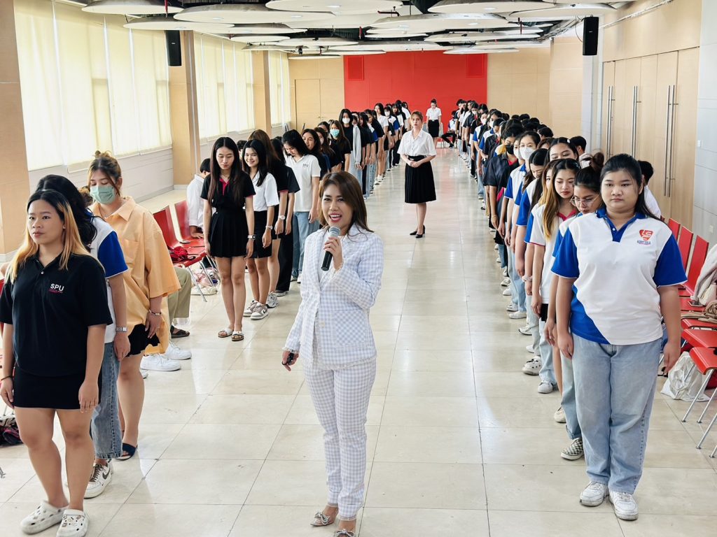 Dek Logistics SPU พัฒนาบุคลิกภาพเสริมภาพลักษณ์สู่วัยทำงานรุ่นใหม่ 4