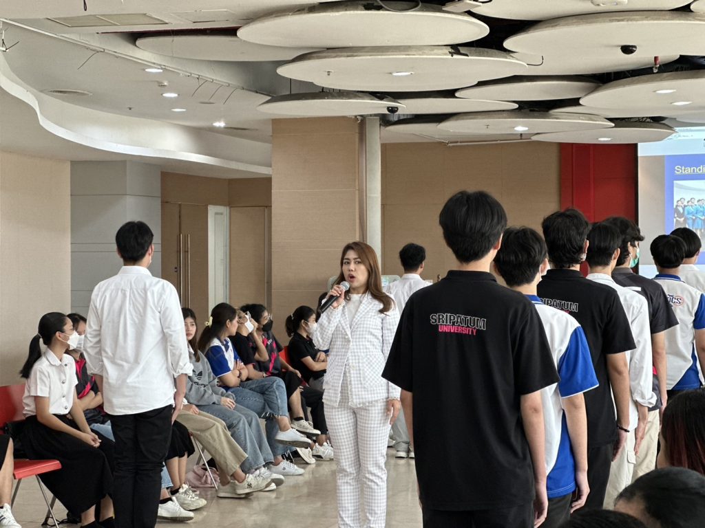 Dek Logistics SPU พัฒนาบุคลิกภาพเสริมภาพลักษณ์สู่วัยทำงานรุ่นใหม่ 8
