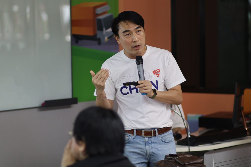 Project Presentation Show & Share Cases 18