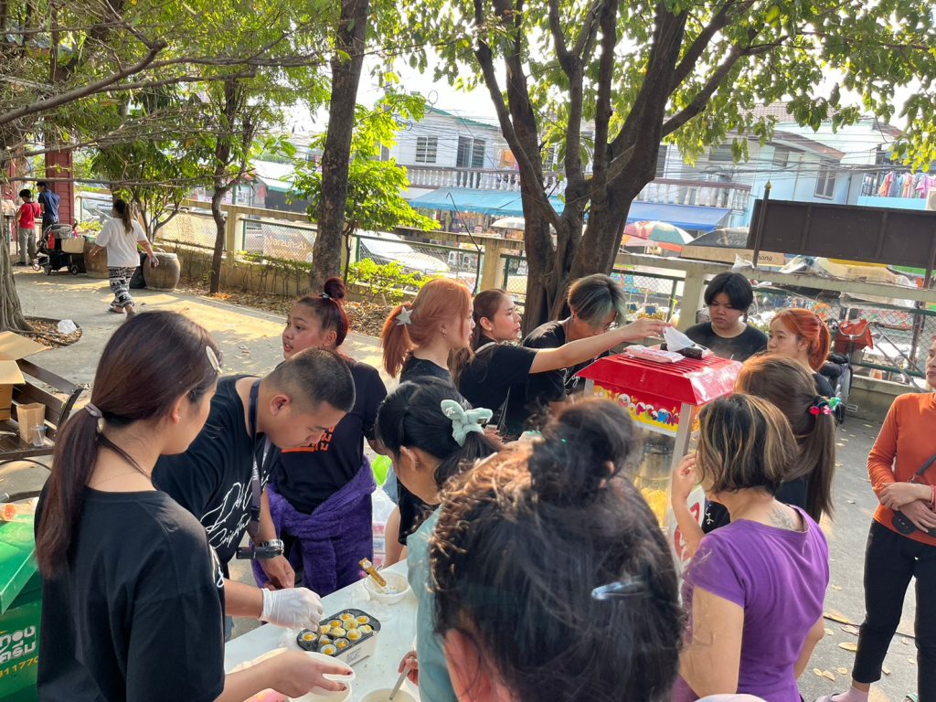 ว.โลจิสติกส์ฯ ร่วมสร้างสรรค์ กิจกรรม มอบความสุขให้กับน้อง ๆ เนื่องในวันเด็ก 6
