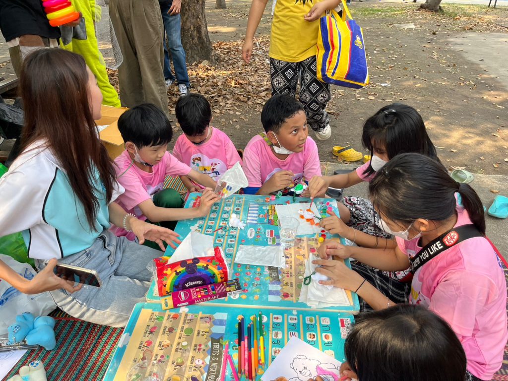 ว.โลจิสติกส์ฯ ร่วมสร้างสรรค์ กิจกรรม มอบความสุขให้กับน้อง ๆ เนื่องในวันเด็ก 18