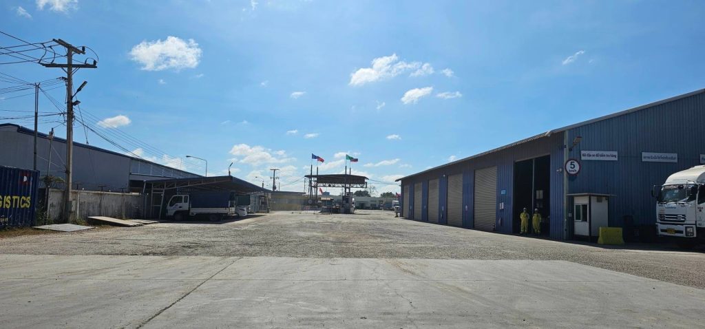 ศึกษาดูงาน ณ SAVAN LOGISTICS 12