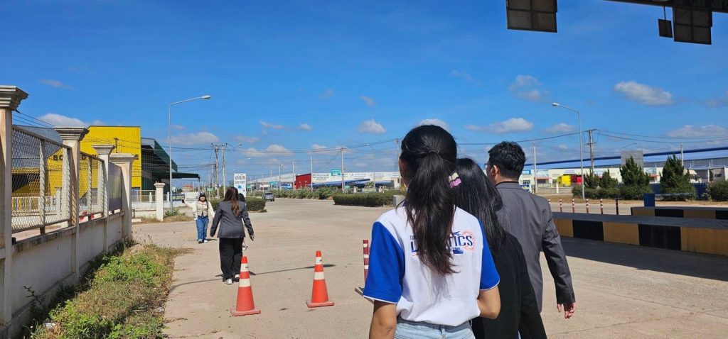 ศึกษาดูงาน ณ SAVAN LOGISTICS 13