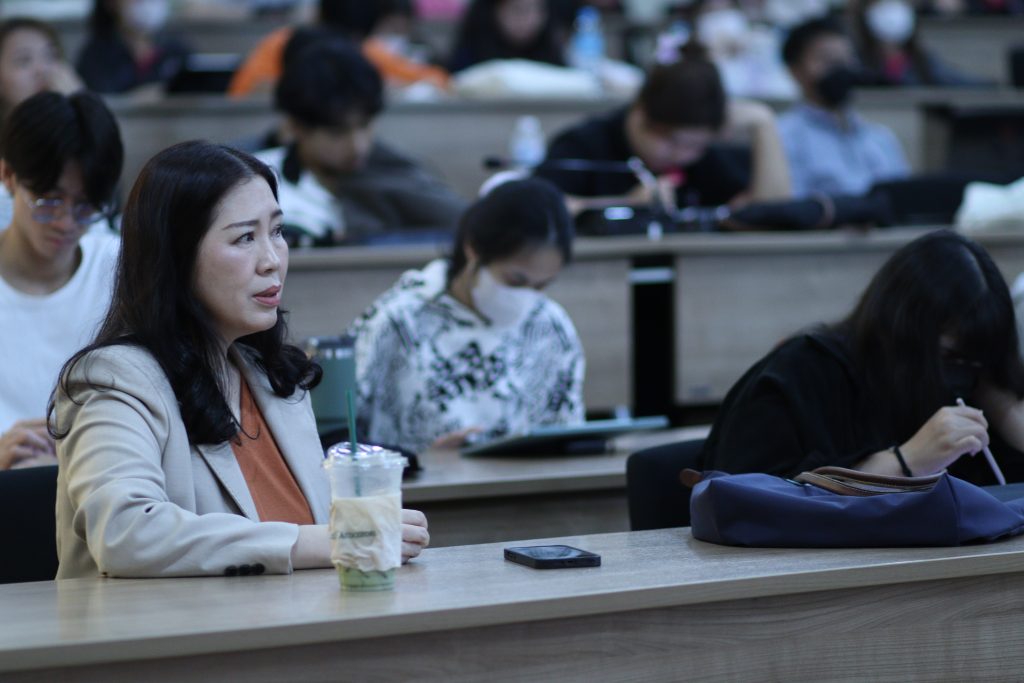 Logistics SPU เปิดเวทีเสวนา "โอกาสโลจิสติกส์ไทย: การส่งออกไม้ล้อมไปประเทศซาอุดิอาระเบียและกลุ่ม GCC 10