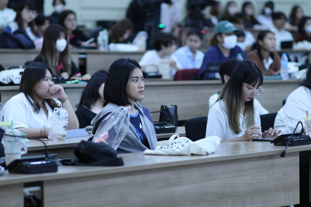 Logistics SPU เปิดเวทีเสวนา "โอกาสโลจิสติกส์ไทย: การส่งออกไม้ล้อมไปประเทศซาอุดิอาระเบียและกลุ่ม GCC 11